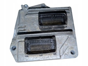 Sterownik komputer silnika Opel Astra Zafira 1.6 16V 12249823 FHWC