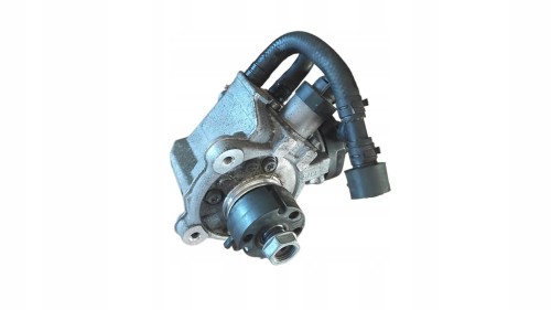 Pompa wtryskowa Audi VW Skoda 2.0 TDI 03L903023B 03L130755L