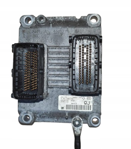 Sterownik silnika Opel Astra 2.0T 0261208152 55351150 QJ