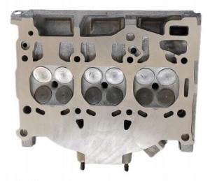 Głowica VW Seat Skoda 1.0 12V 04C103404 B
