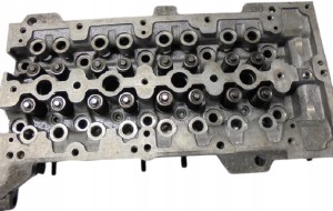 Głowica Opel Corsa Combo Meriva 1.3 CDTI 55188595